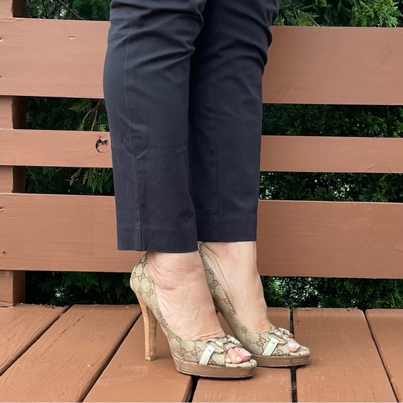 Gucci Beige GG Canvas  Horsebit Peep Toe Pumps - Picture 11 of 15